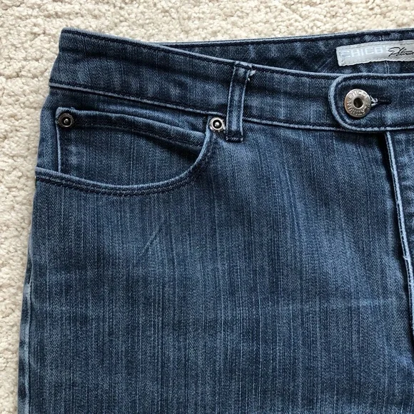 Dark wash ankle jeans with cute zippered back pockets by Chico’s Platinum - Picture 3 of 11